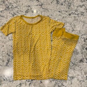 Little Sleepies Yellow and White Chevron Kids Pajama Set 5/6